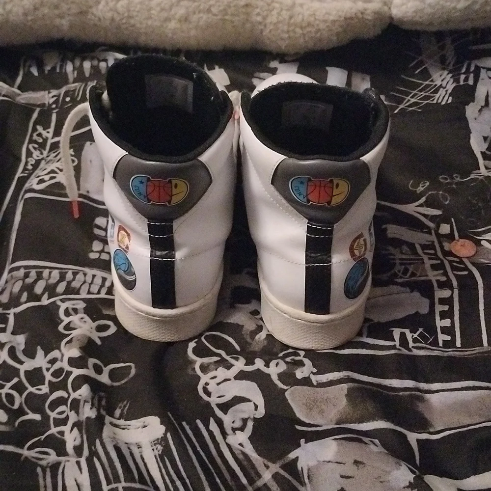 All Star Converse - Picture 4 of 6